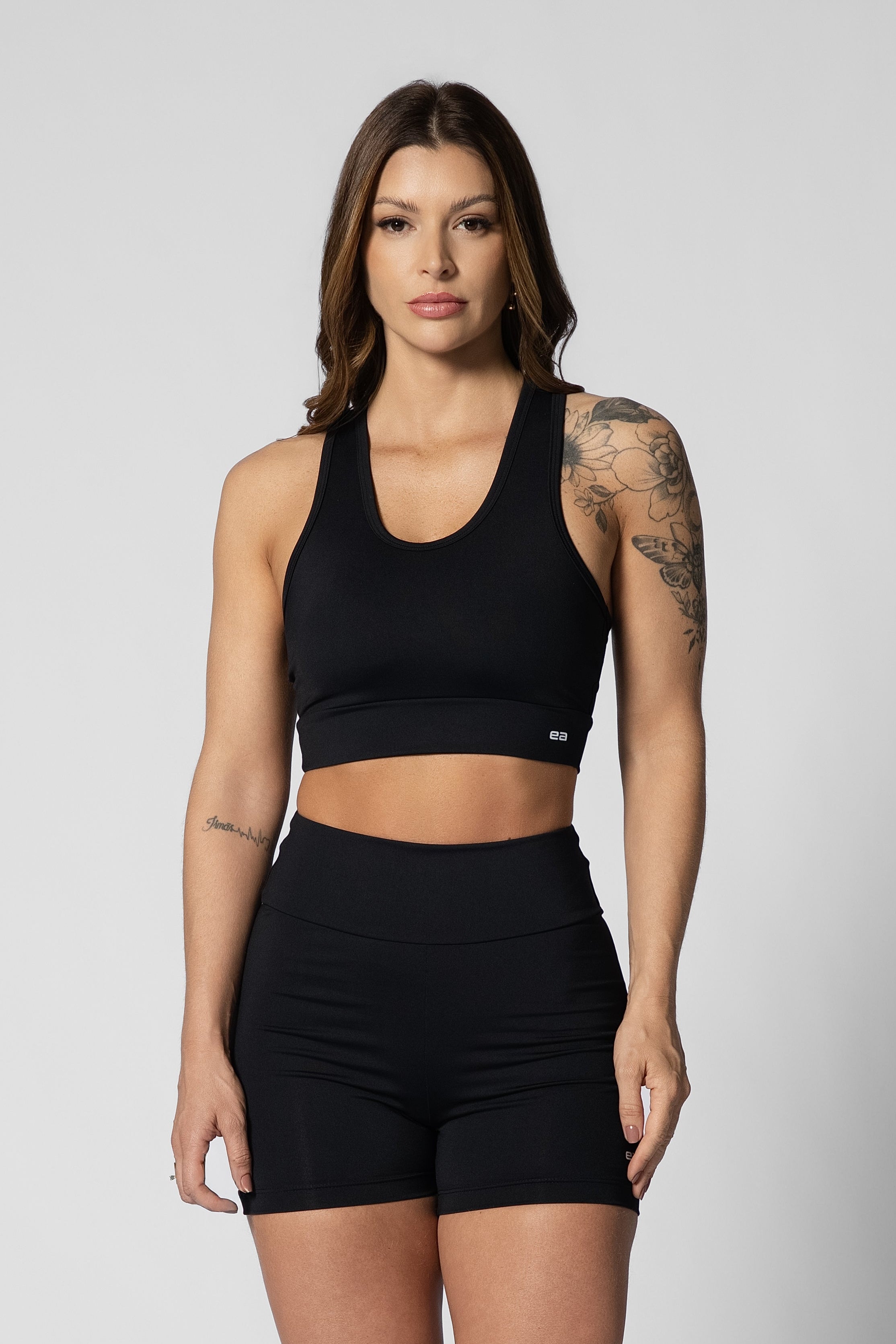 Top de alta sustentação preto