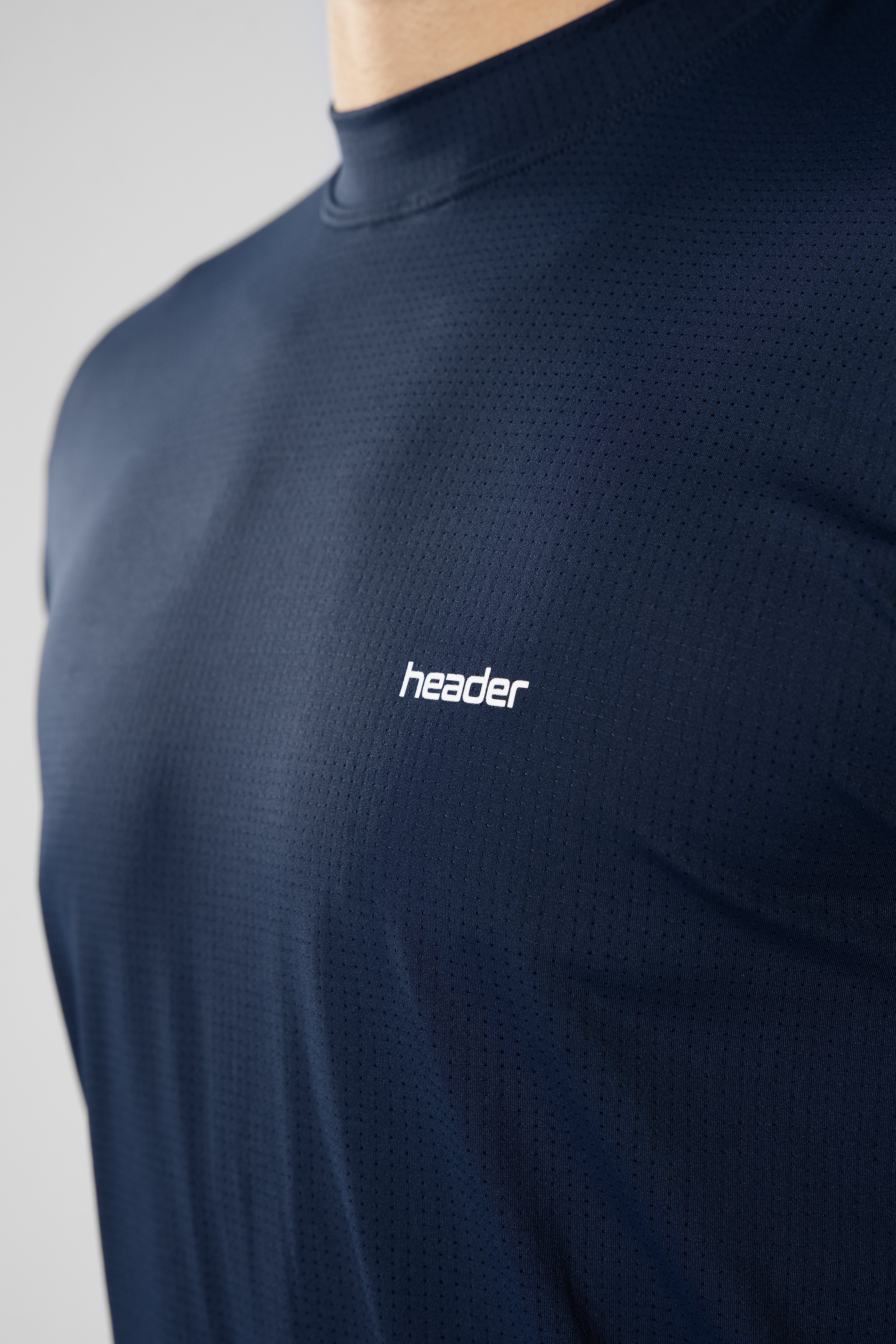Camiseta em tecido tecnológico masculina azul marinho